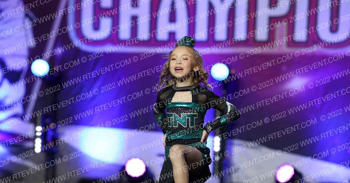 Top Notch Tumble Dice Divas · Encore Houston