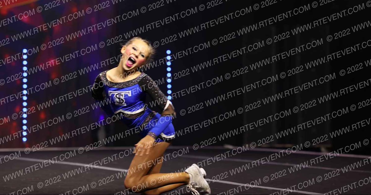 Luxe Cheer Lady Legends · Americas Best Grand Nationals