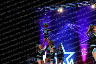 Gravity Cheer Luna