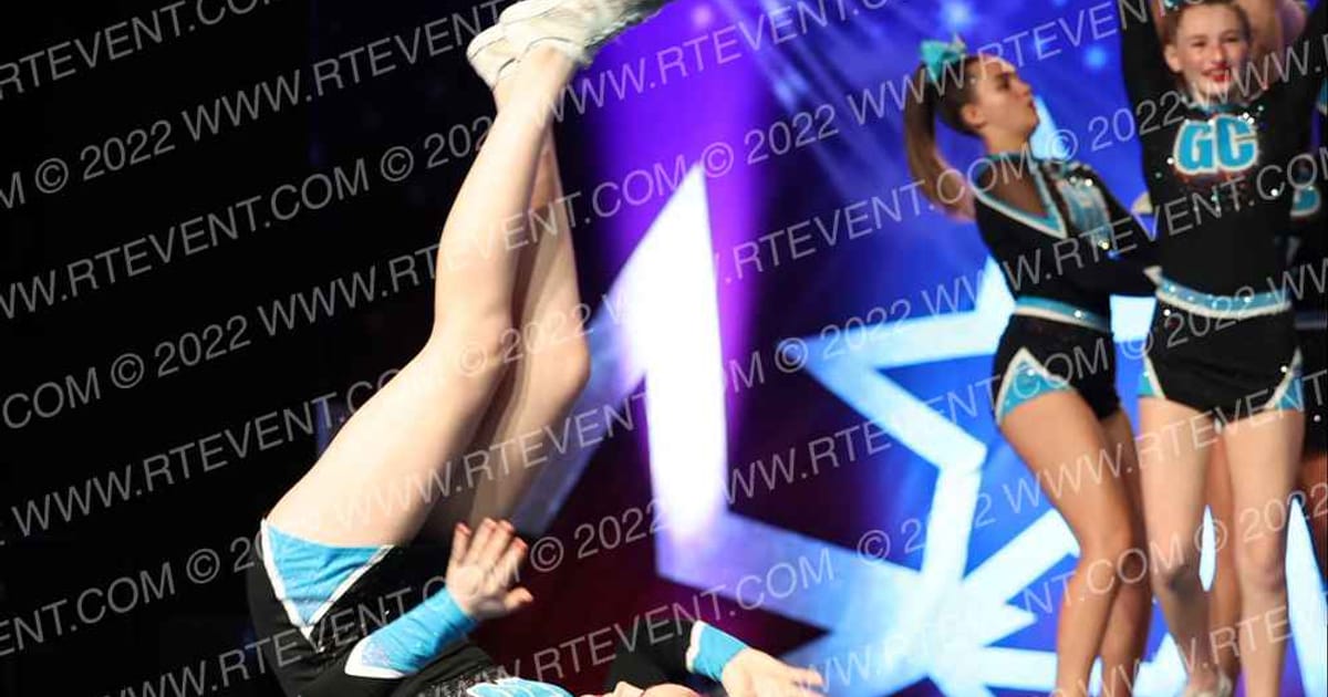 Gravity Cheer Meteors · holiday Spectacular FINAL