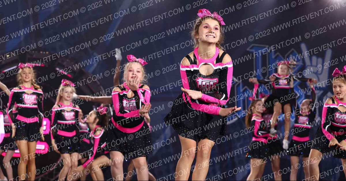 TGC Ice · THE CHEER TOUR PIGEON FORGE