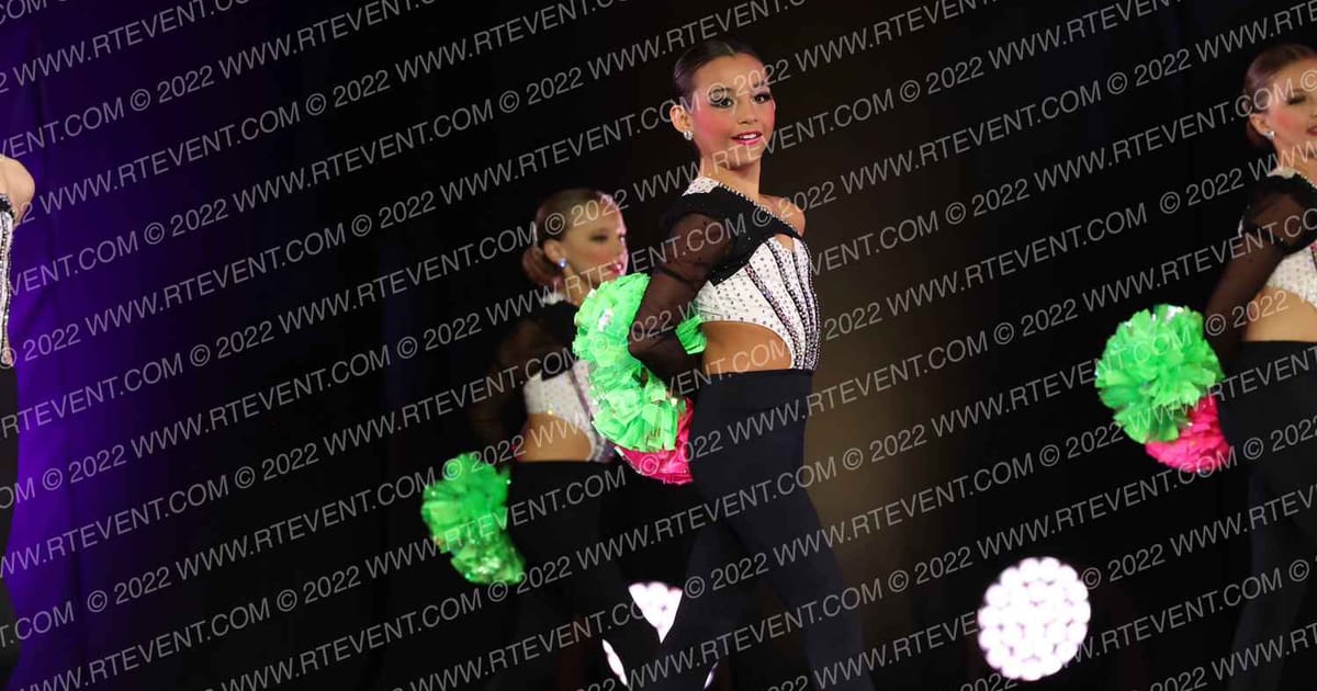 Star Steppers Dance Mini Elite Pom · The GROOVE at Encore