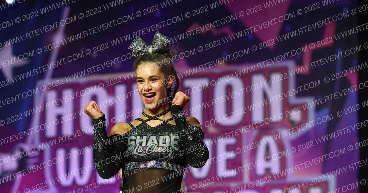 LA Cheerz Allstarz Shade · Encore Houston