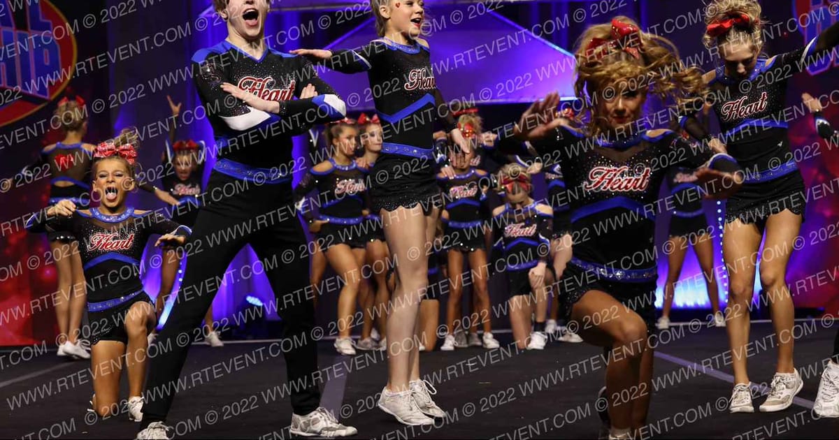 Twist & Shout Edmond Heart · Americas Best Grand Nationals