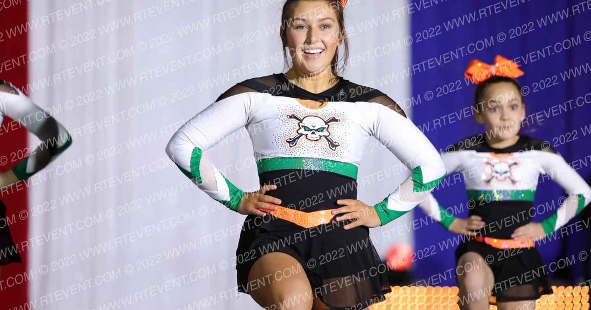 Iowa Elite Cheer - Des Moines Heathens · CHAMPS Grand Nationals DIDII