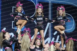 Diamonds Allstars Glitter Girls