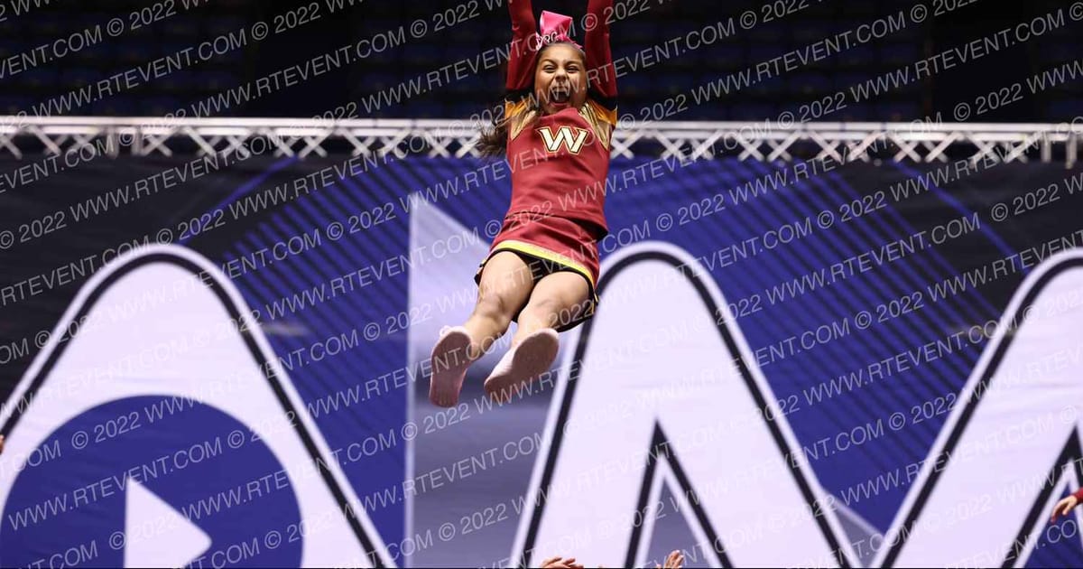 WHITTIER REDSKINS GREMLINS CHEER · ARENA Holiday Showcase