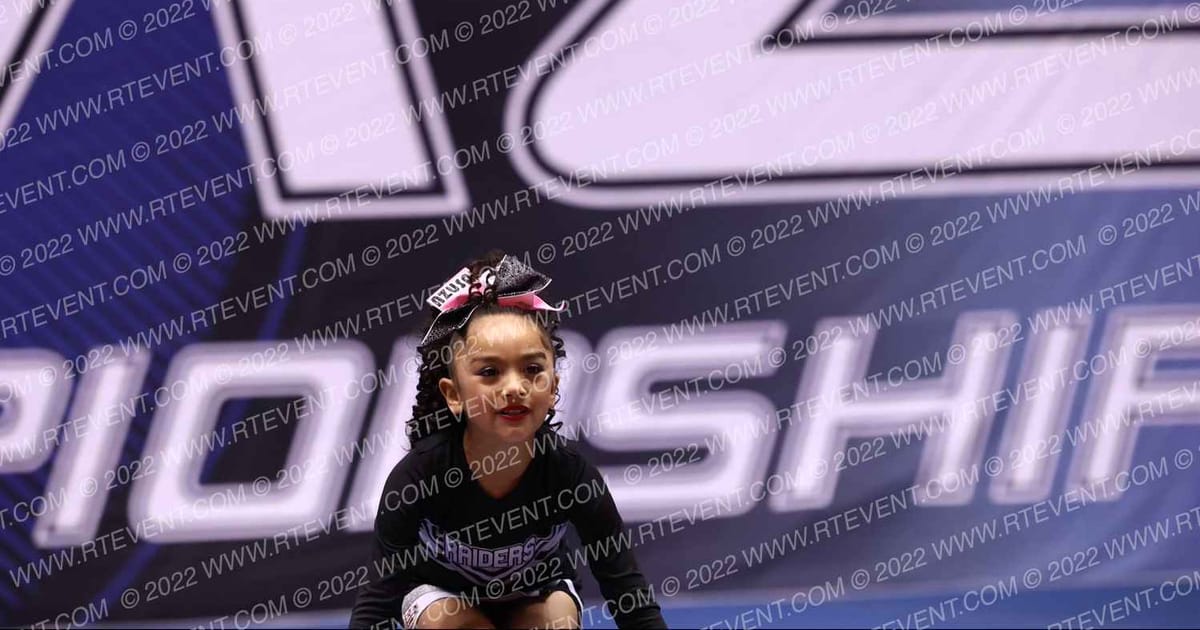 AZUSA RAIDERS GREMLINS · ARENA Holiday Showcase