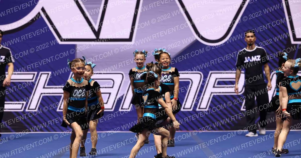 OC ELITE CYCLONES · ARENA Holiday Showcase