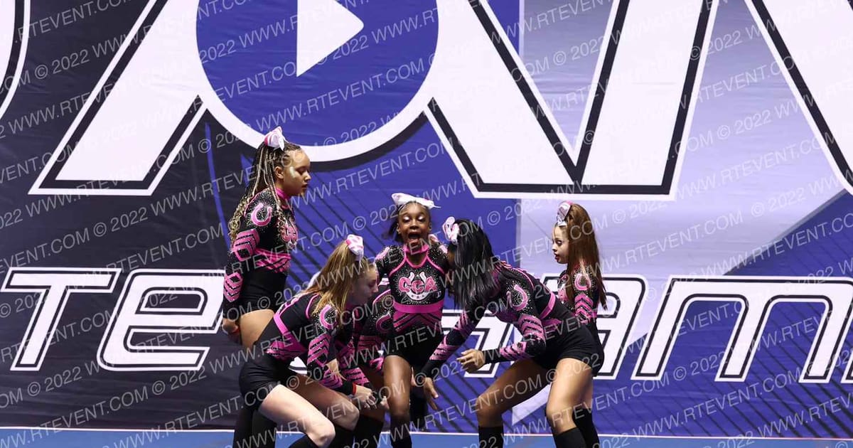 CCA PRADA · ARENA Holiday Showcase