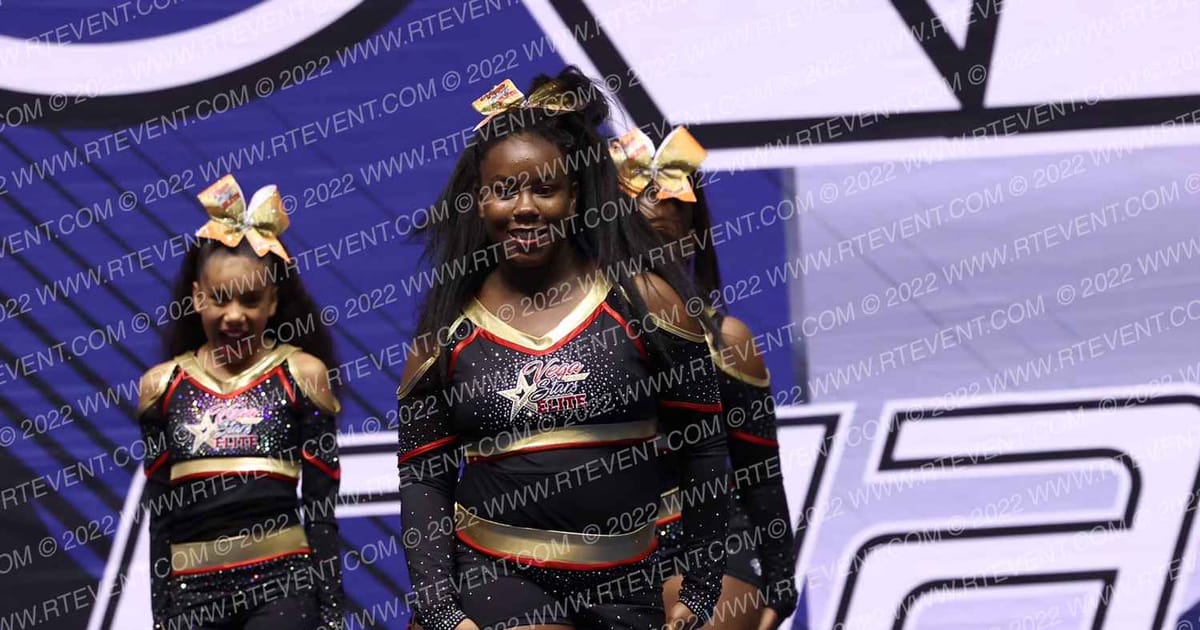 VEGA STARS ELITE HURRICANE · ARENA Holiday Showcase