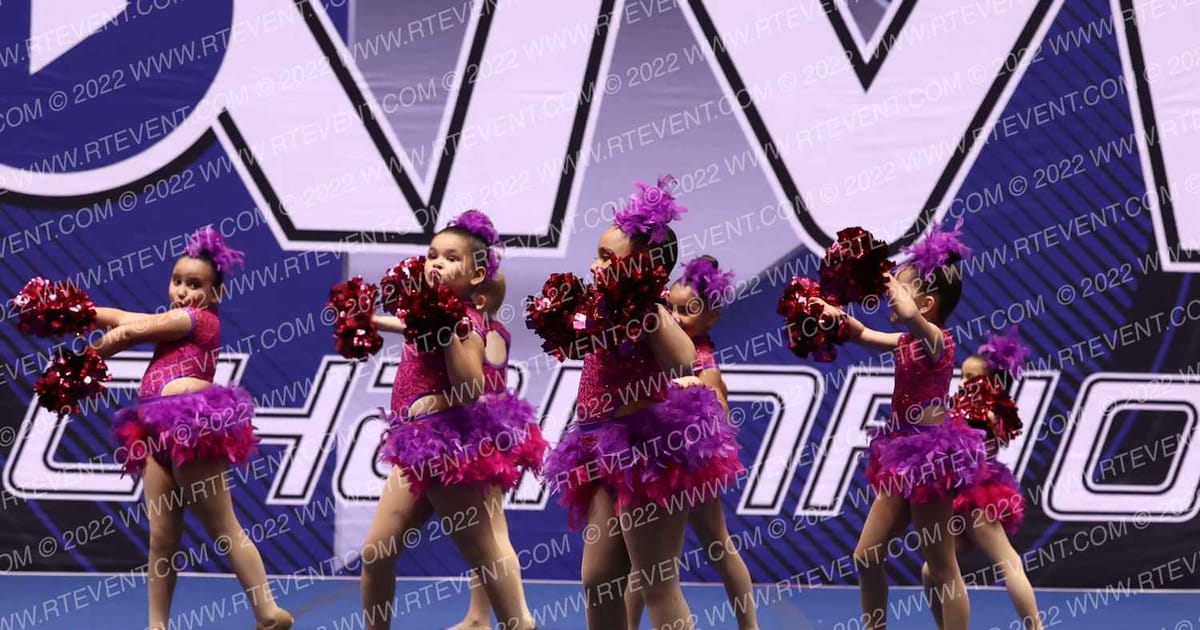 EASTON ELITE DANCE MINIS · ARENA Holiday Showcase