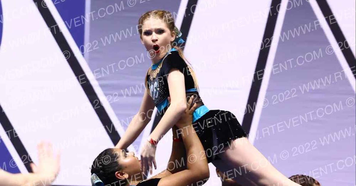 OC ELITE CHEER INFERNO · ARENA Holiday Showcase