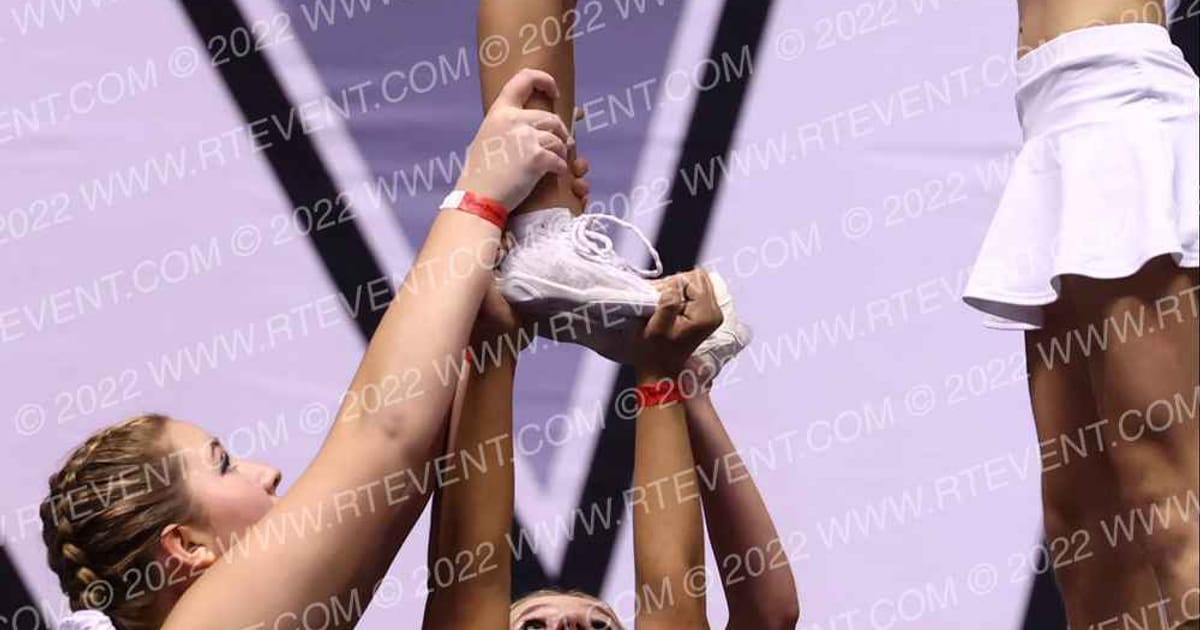 PACIFIC COAST MAGIC ECLIPSE · ARENA Holiday Showcase