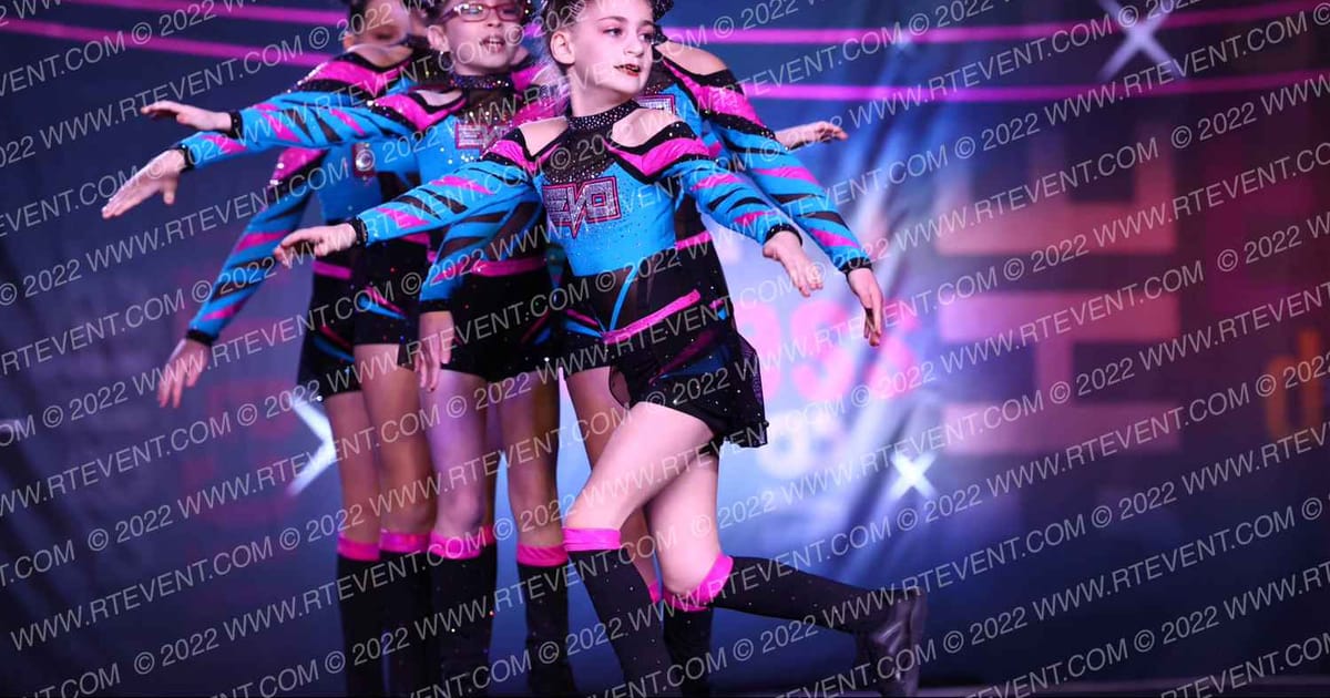 Evolution Cheer Teal Craze · Spirit Cheer Super Nationals