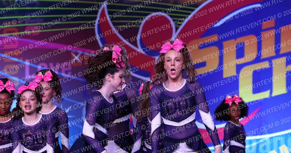Dazzle U All Stars Legends · Spirit Cheer Super Nationals
