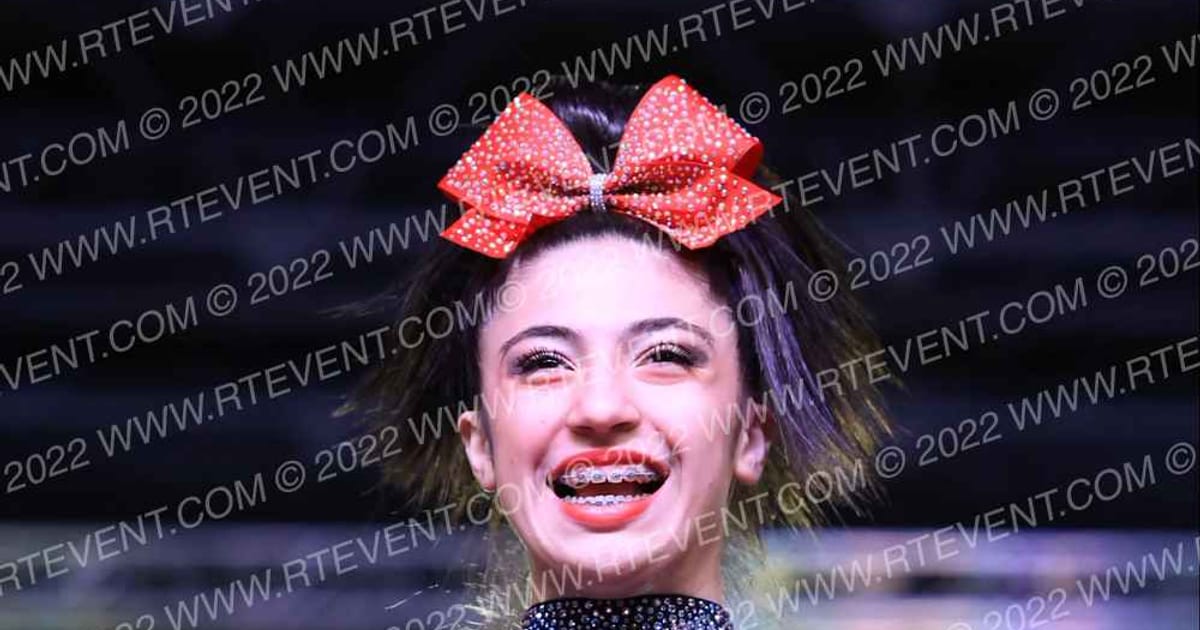 Star Athletics Junior Gold · Spirit Cheer Super Nationals