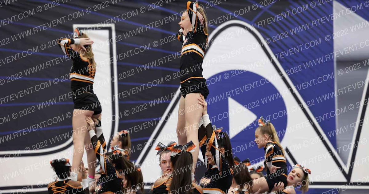 VACAVILLE JR BULLDOGS JR MIDGETS · Adrenaline