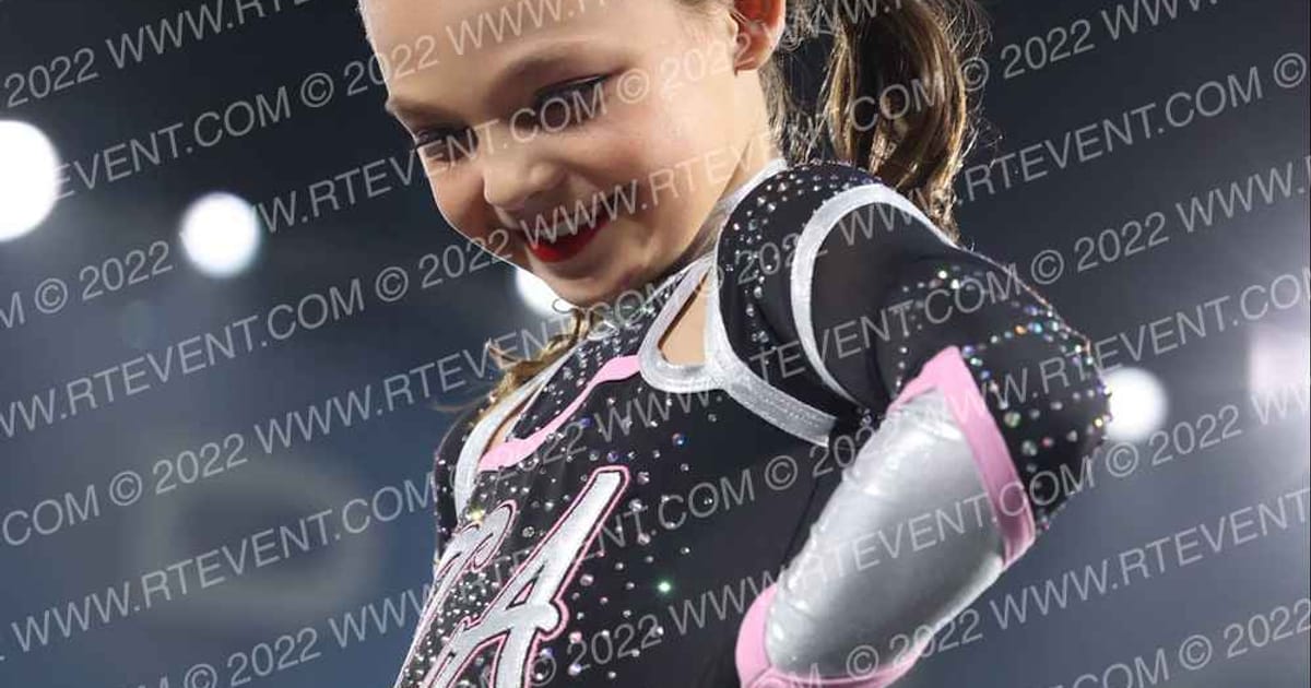 Tri-Cities Tumble & Cheer Diamonds · ECC Big Bid Huntsville UPDATED