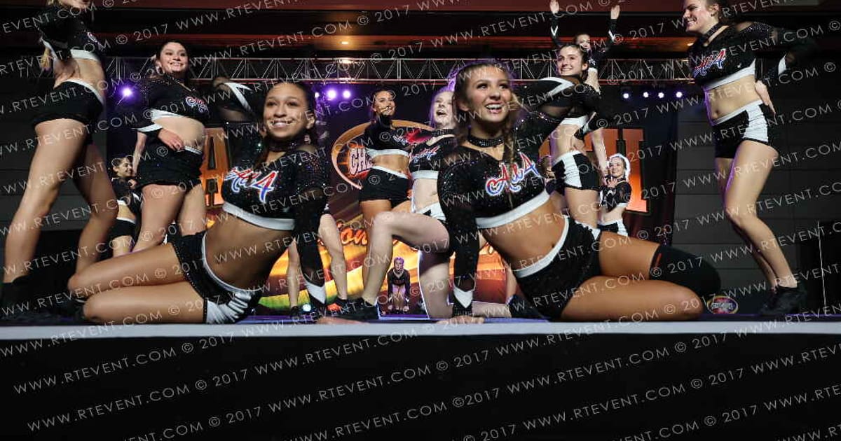 All 4 Cheer Gunsmoke · Cash Bash Showdown DI DII