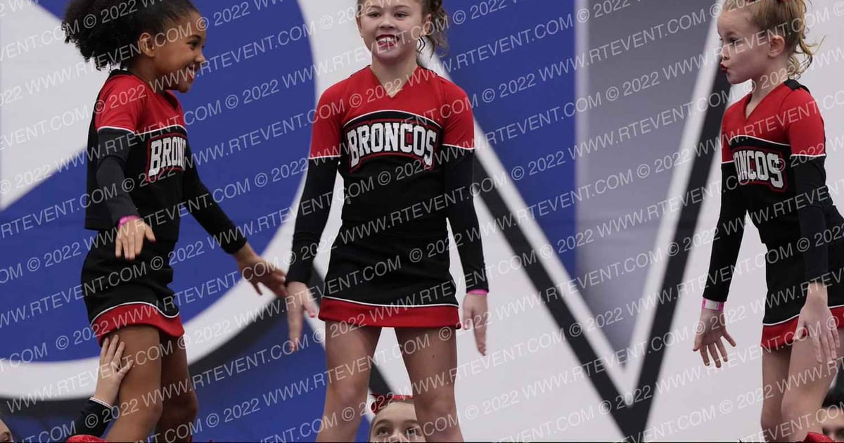 BELLA VISTA JR BRONCOS PEEWEE · Adrenaline
