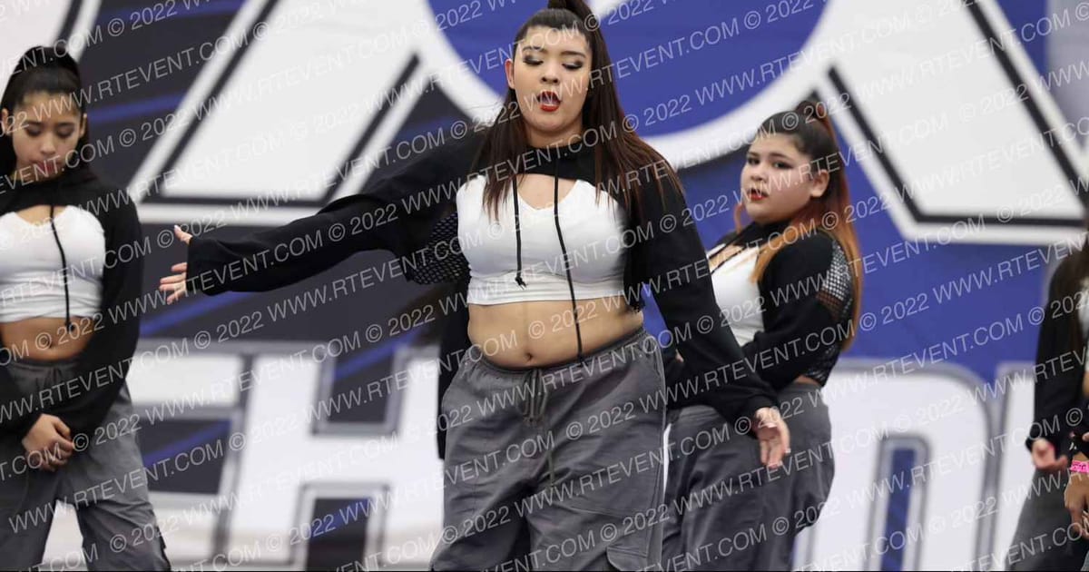 TOP CHEER ELITE SMOKY QUARTZ · Adrenaline