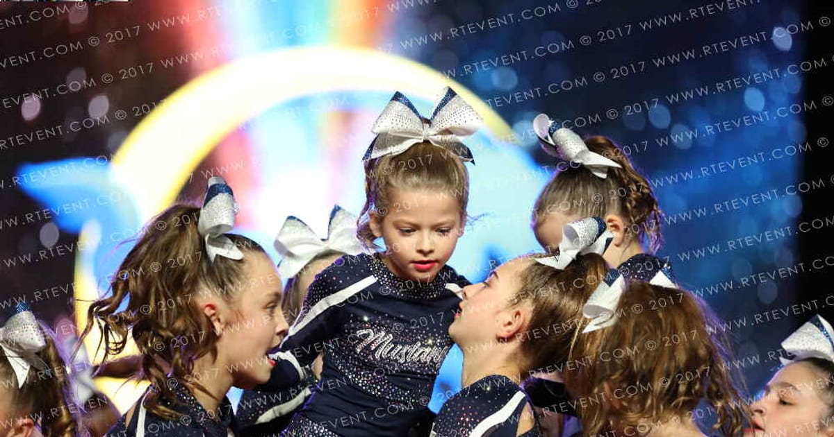 Mustang Cheer All Stars Mavericks · Encore Grand Nationals