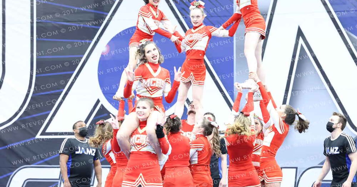 MC CHEER · Palms Pyramids