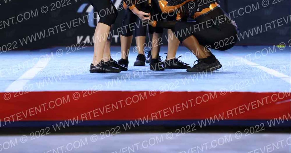 Crush Cheerleading Showstoppers · The STATE Daytona Beach Nationals