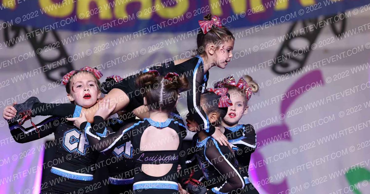 Louisiana Cheer Force Peppermints · Mardi Gras Grand Nationals