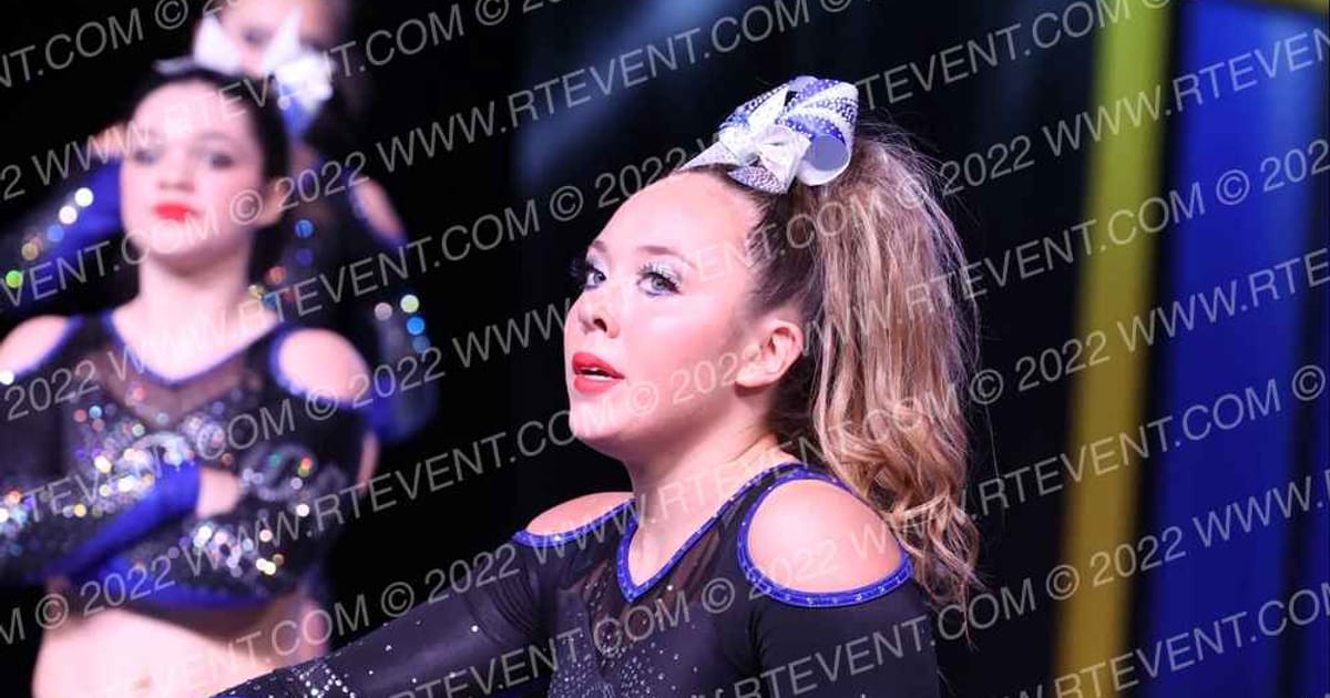 Xtreme Cheer Fire · Foxwood WC