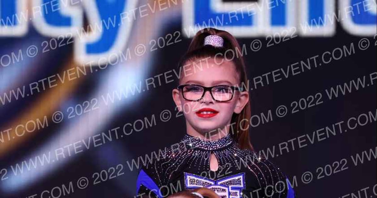 East Celebrity Elite Work Work · Foxwood WC