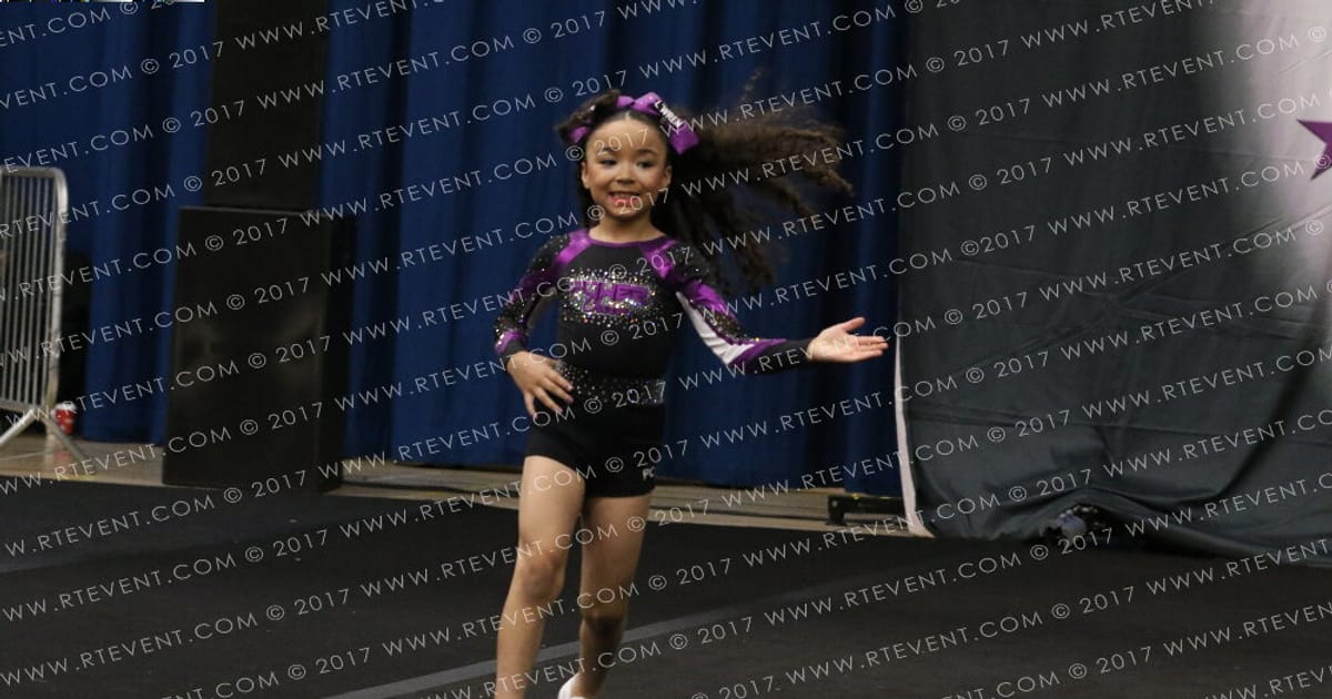 Power Cheer L wren and Aurelia · FC Essentials