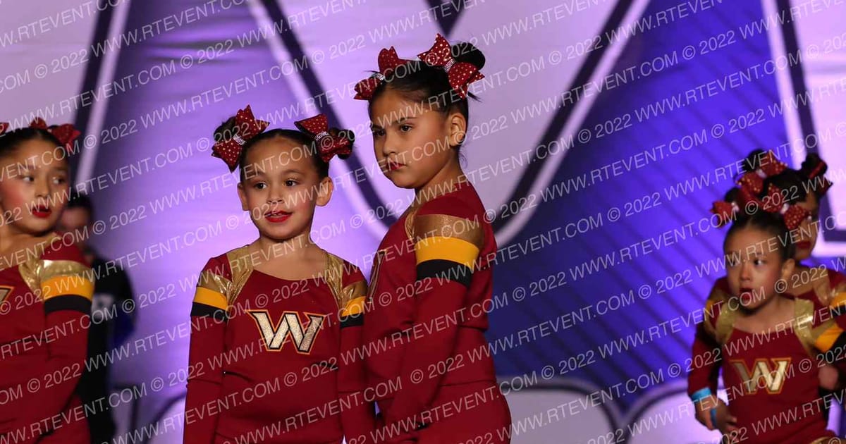 WHITTIER JR GREMLIN · Palms Pyramids