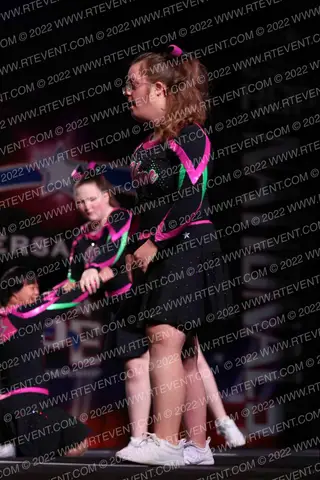 Hope Elite Cheerleading Shooting Stars