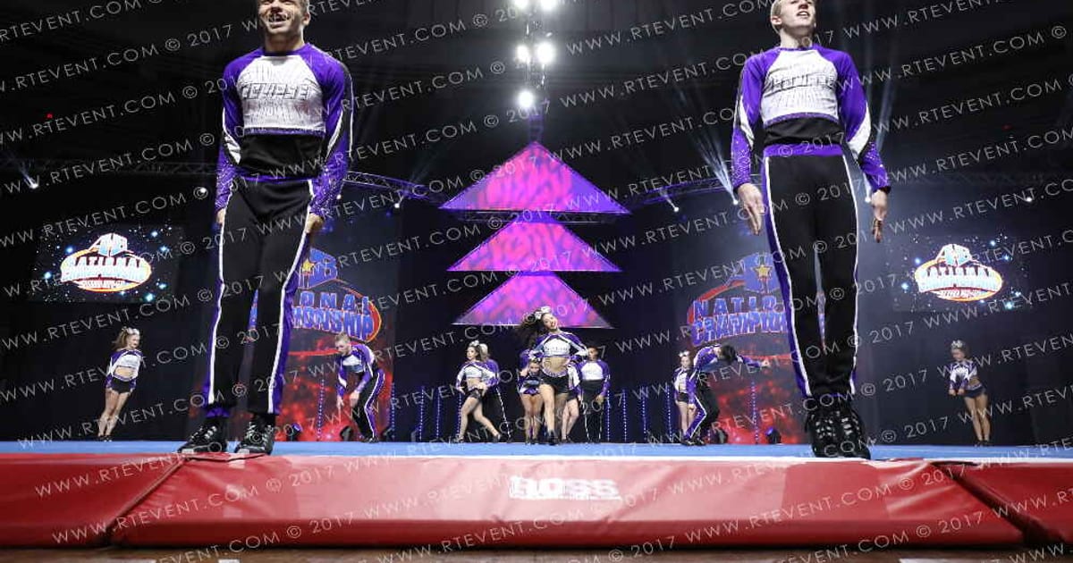 Cheer Eclipse Comets · Americas Best Kansas City Grand Nationals