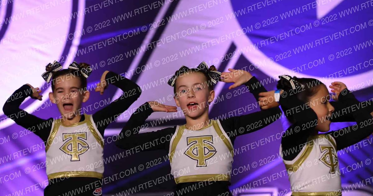 COBRAS MM · Palms Pyramids