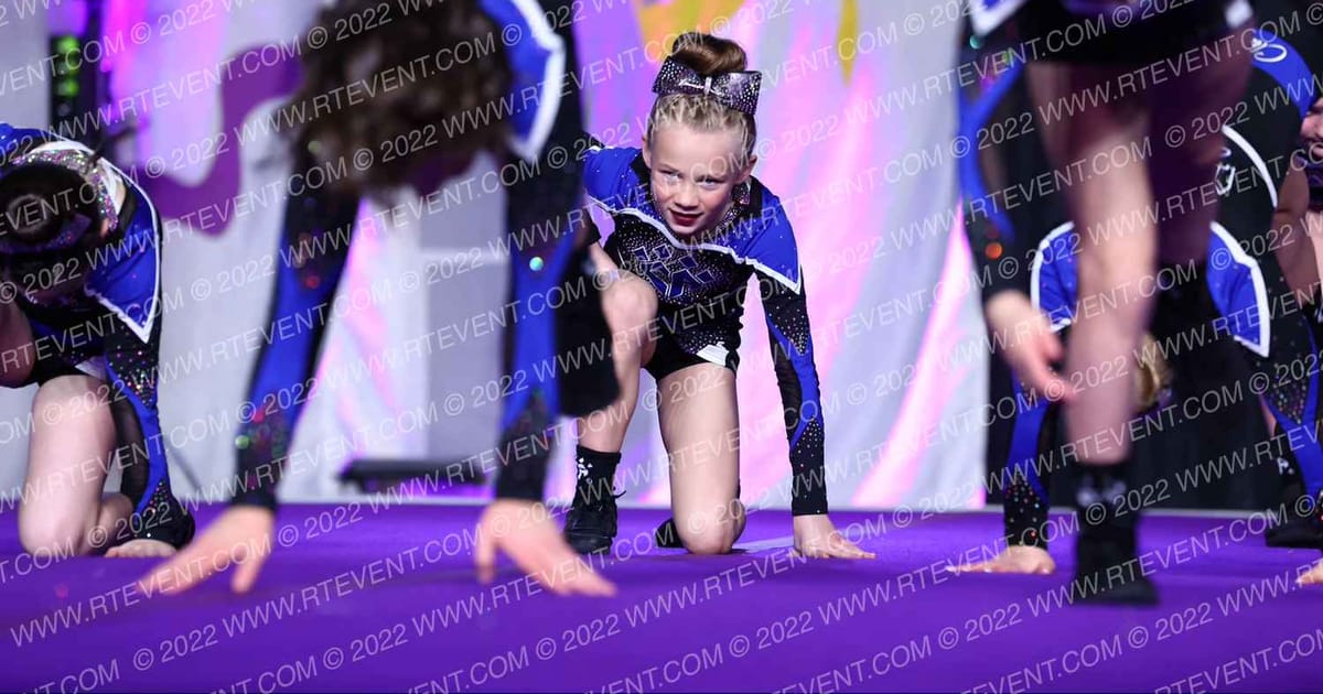 Cheer Athletics - Dallas ChicCats · Mardi Gras Grand Nationals