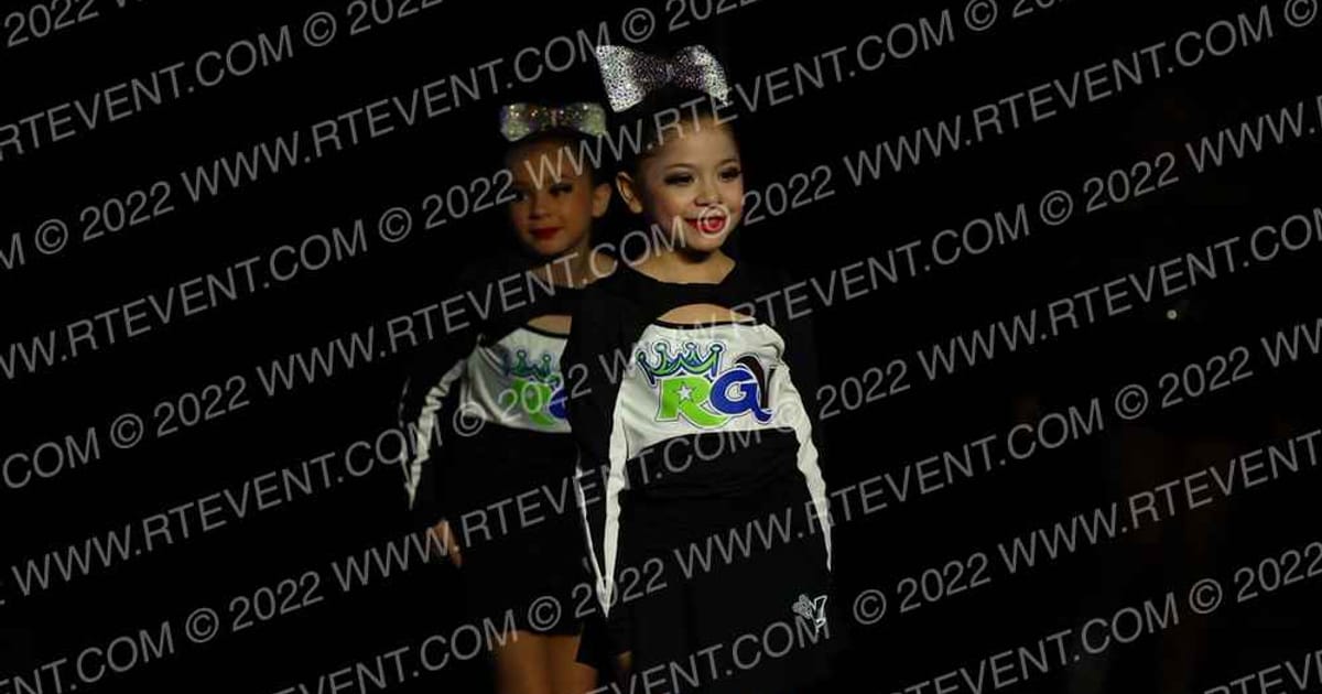 Rio Grande Valley Cheer Sparkle · Cash Bash Galveston DI DII
