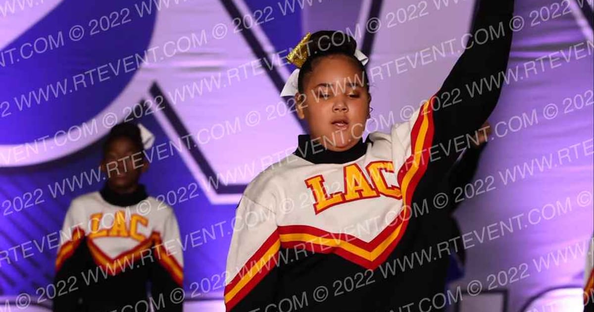 LA CHIEFS BRATZ · Palms Pyramids
