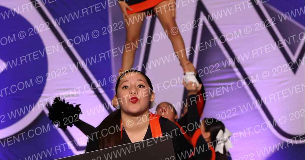 LA PUENTE WARRIORS JR MIDGETS · Palms Pyramids