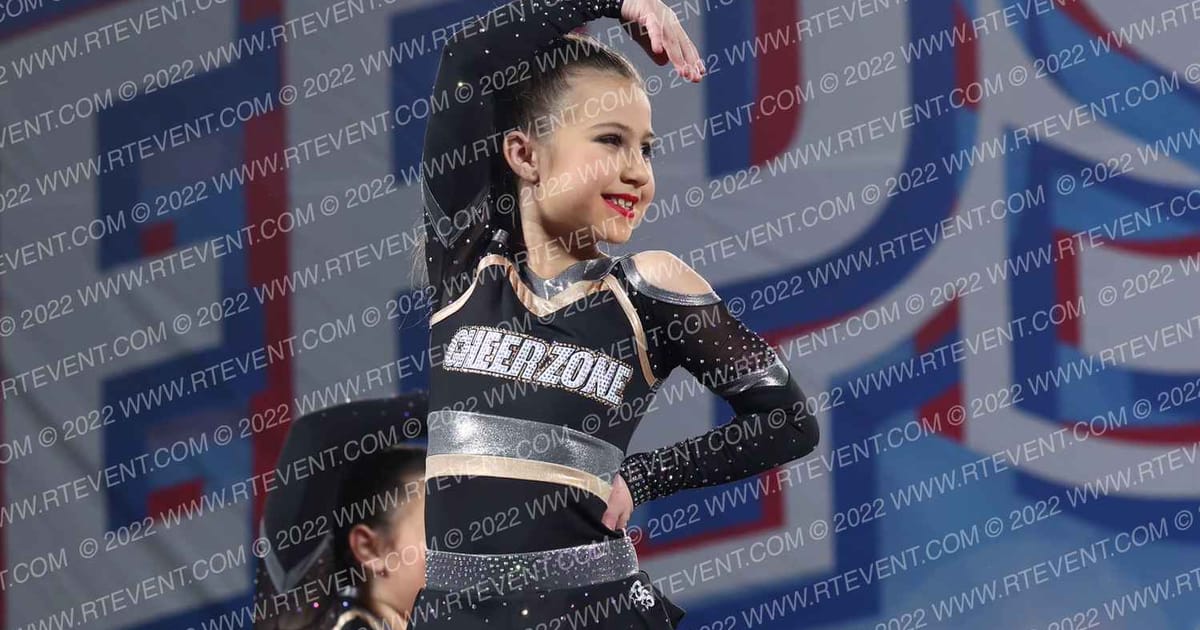 Cheer Zone Athletics Whirlwind · Biloxi Beach Blast