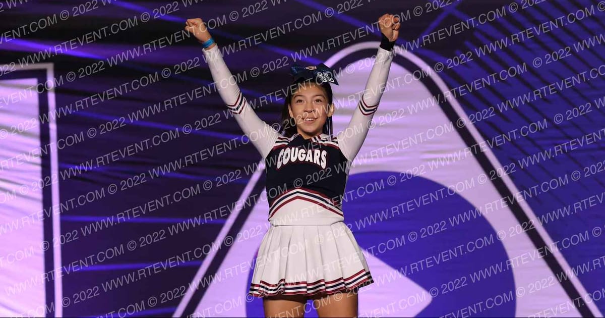 SANTEE RAVENS VARSITY CHEER · Palms Pyramids