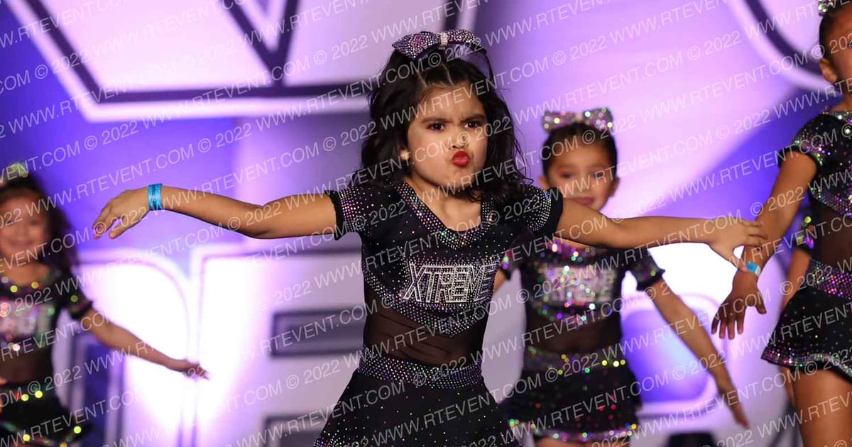XTREME ATHLETIX BLUSH · Palms Pyramids