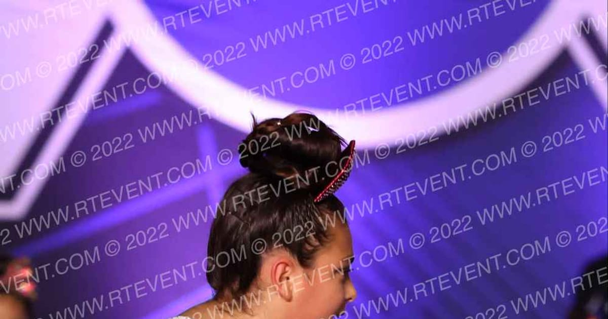 WARRIOR CHEER SPARKLE · Palms Pyramids