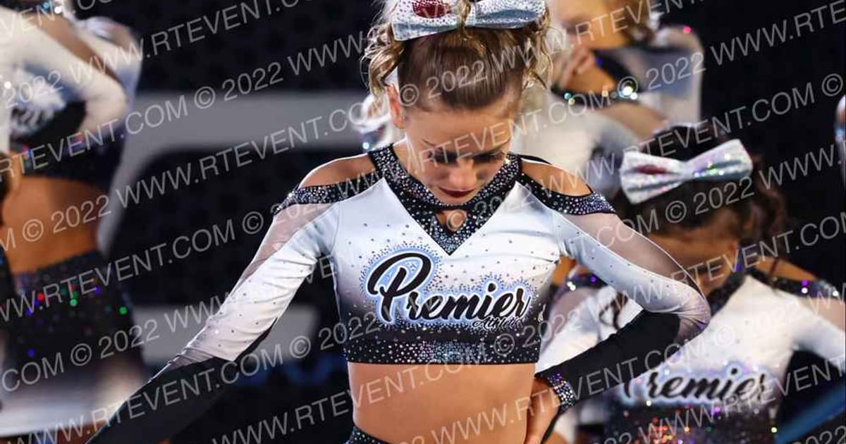 Premier Athletics - Knoxville West Lady Sharks · Athletic Championships Chattanooga Nationals DIDII