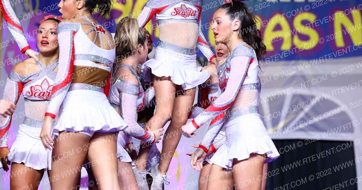 LA Cheerz Allstarz Scarlet · Mardi Gras Grand Nationals