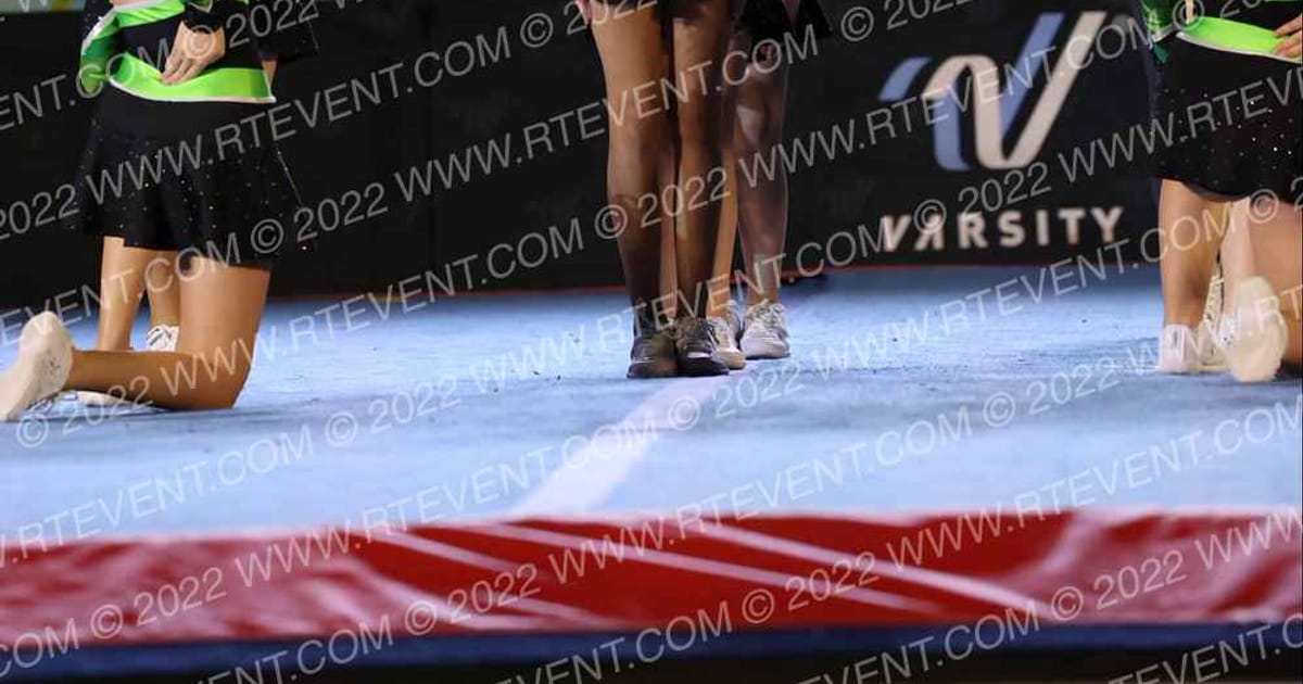 Invasion Cheer JUNIOR JET2 · The STATE Daytona Beach Nationals