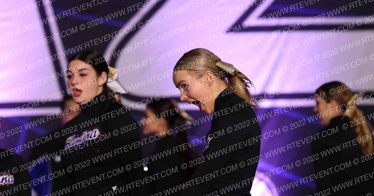 SANTANA HIGH VARSITY · Palms Pyramids