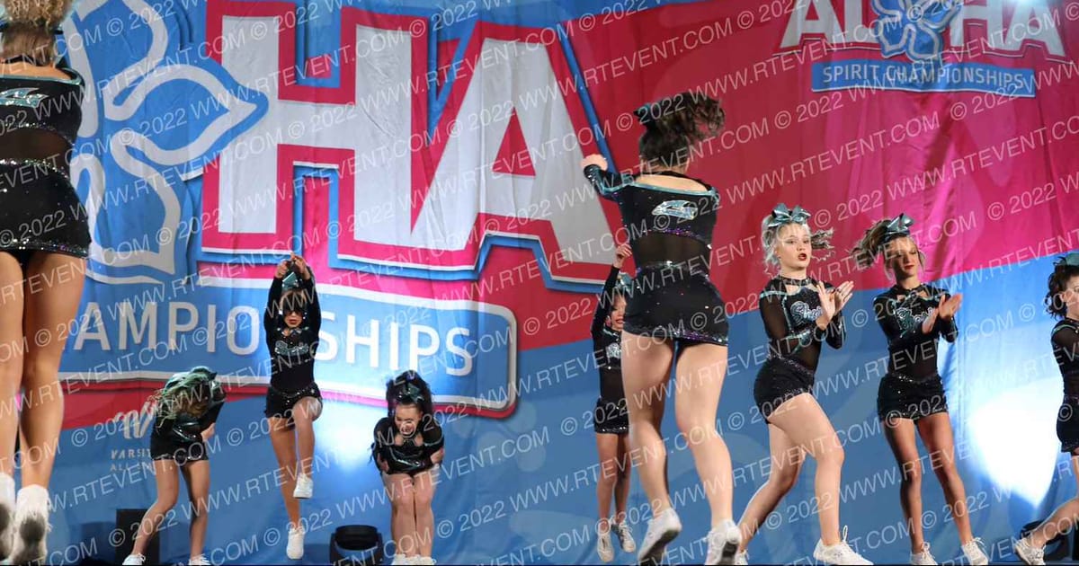 Cheer Sport Sharks-New England Sh4rk Bite · Aloha Worcester Showdown